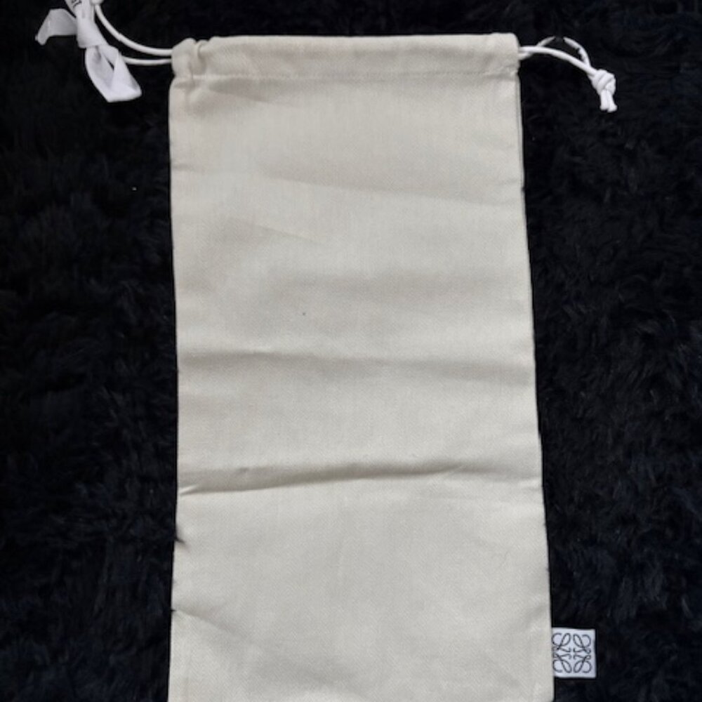 Loewe Cream Drawstring Dust Bag With Ribbon - Picture 5 of 5